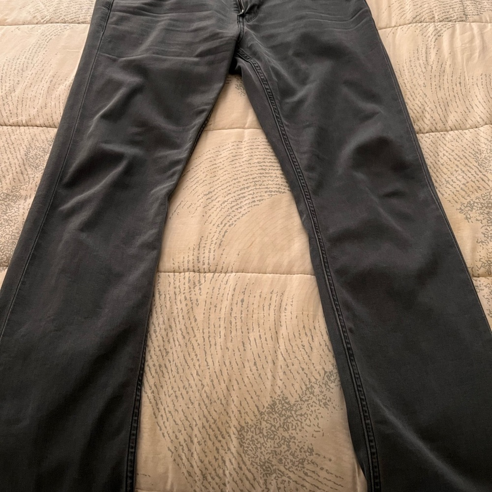 PAIGE Men's Relaxed Jeans in Black